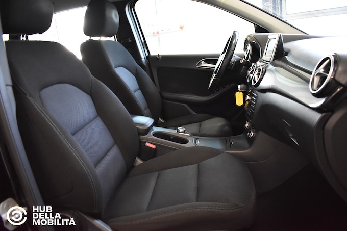 MERCEDES-BENZ B 180 CDI Automatic Executive